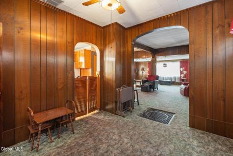 2726 Broadway Rotterdam NY 12306