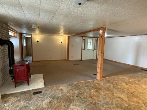 11 Hartman Loop Queensbury NY 12804