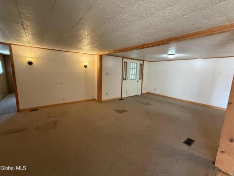 11 Hartman Loop Queensbury NY 12804