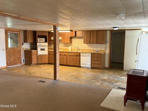 11 Hartman Loop Queensbury NY 12804