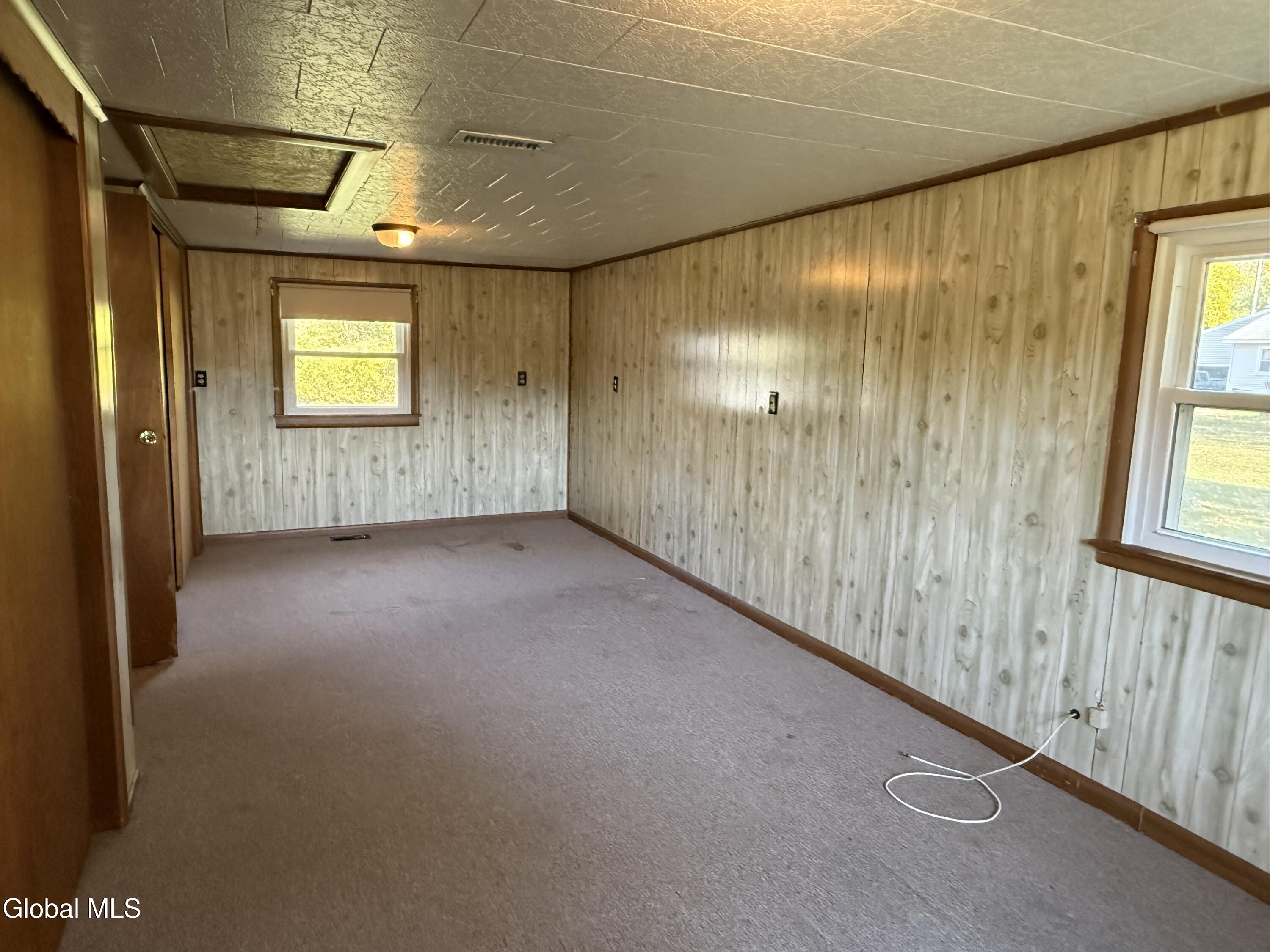 11 Hartman Loop Queensbury NY 12804