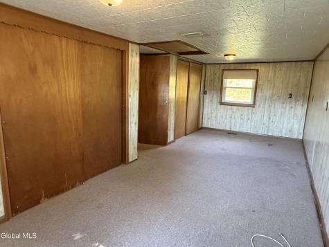 11 Hartman Loop Queensbury NY 12804