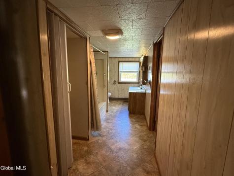 11 Hartman Loop Queensbury NY 12804