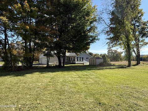 11 Hartman Loop Queensbury NY 12804