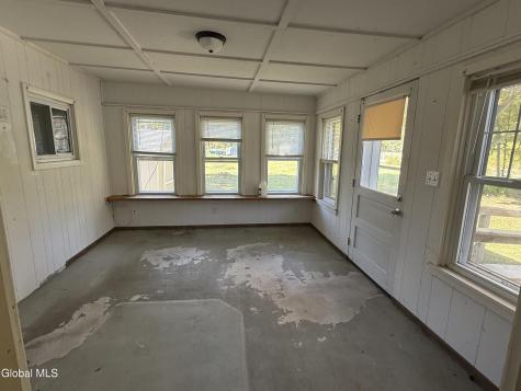 11 Hartman Loop Queensbury NY 12804