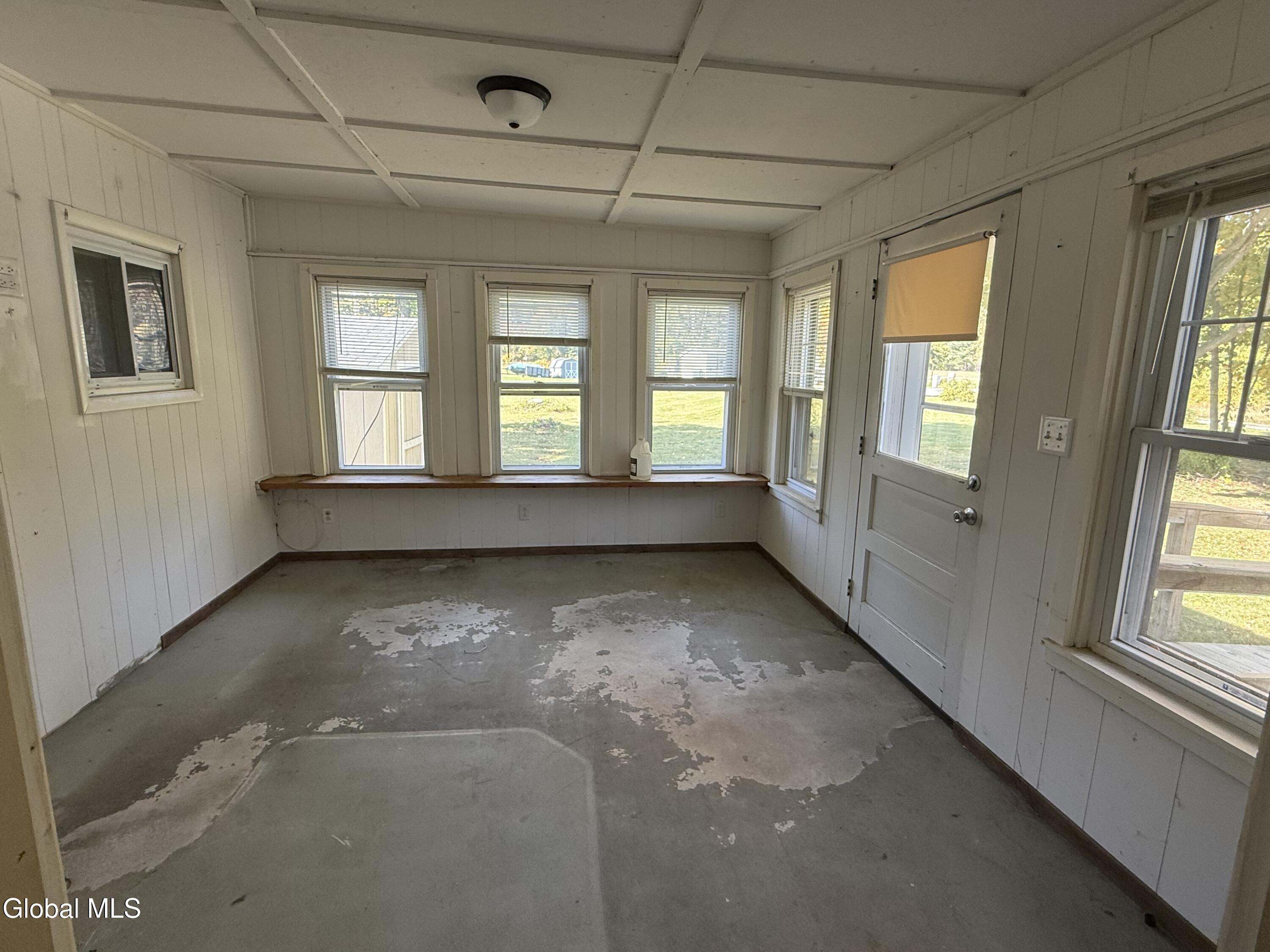 11 Hartman Loop Queensbury NY 12804