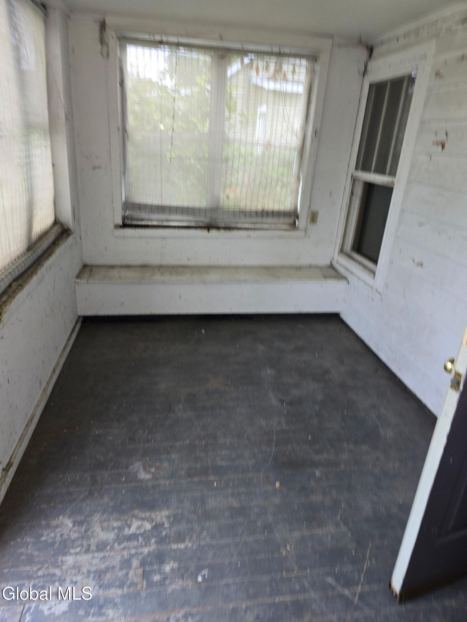 102 Hampton Avenue Rensselaer NY 12144