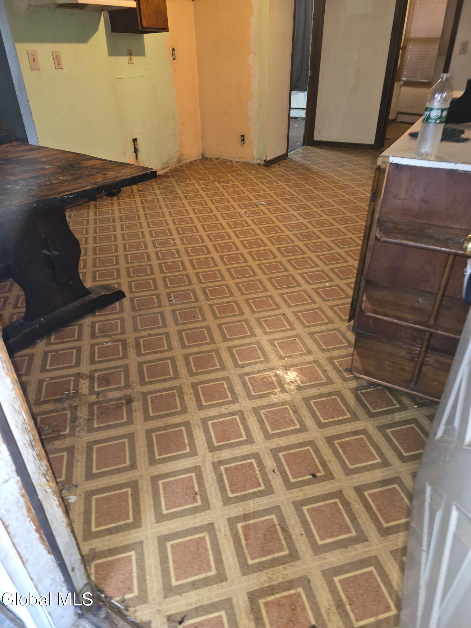 102 Hampton Avenue Rensselaer NY 12144