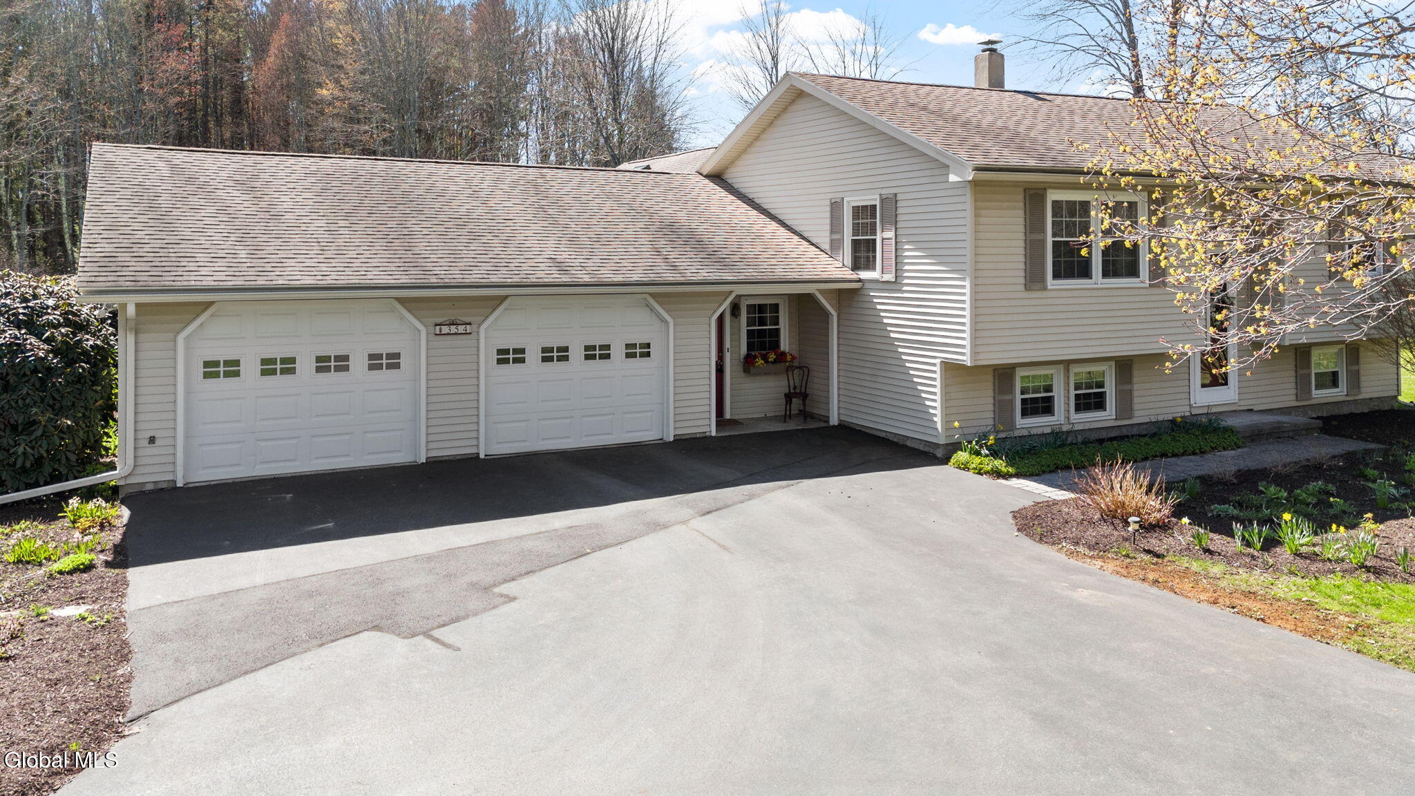 354 Bogden Road Broadalbin NY 12025