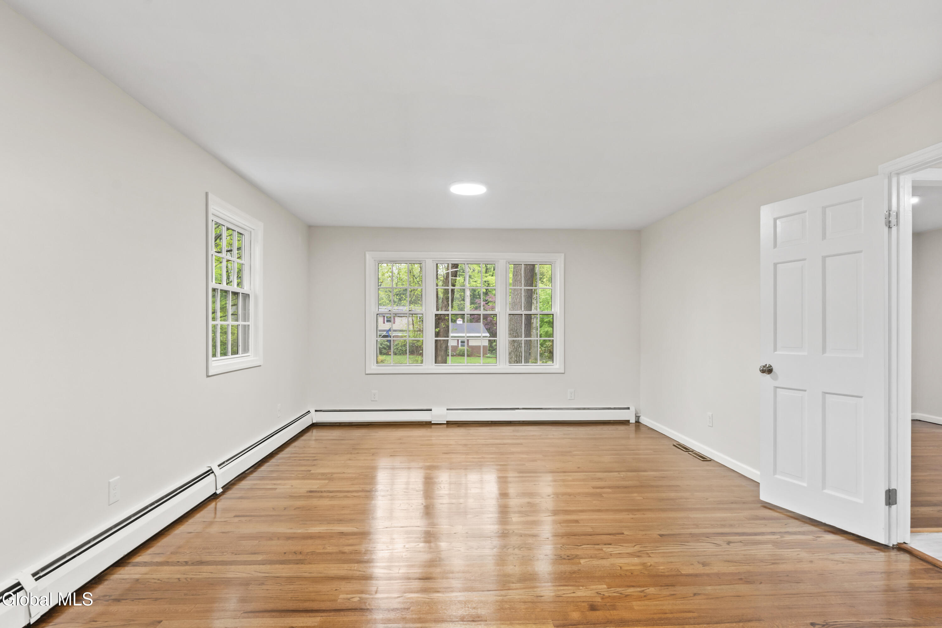 17 Belmonte Lane Clifton Park NY 12065