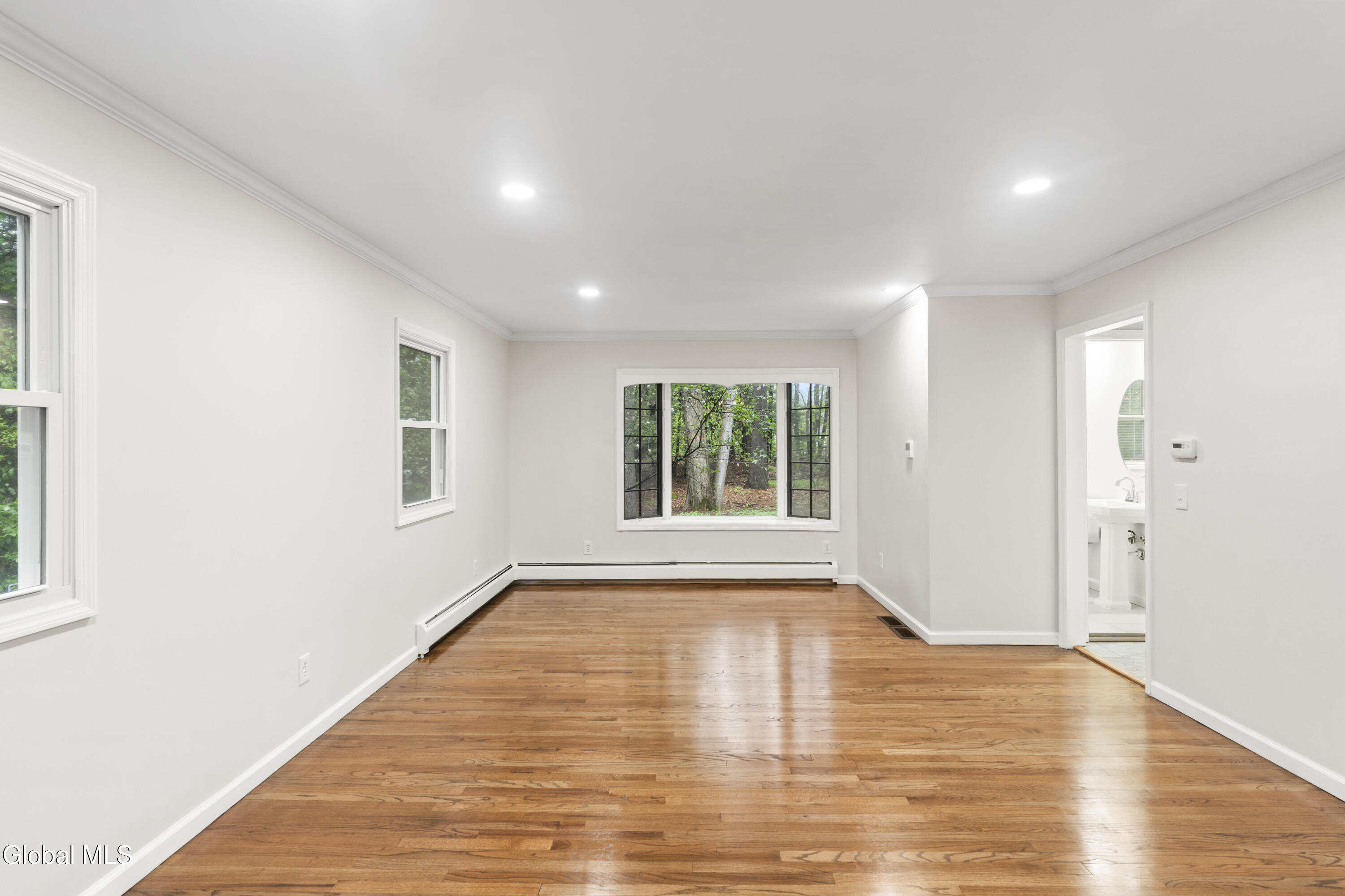 17 Belmonte Lane Clifton Park NY 12065