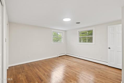 17 Belmonte Lane Clifton Park NY 12065
