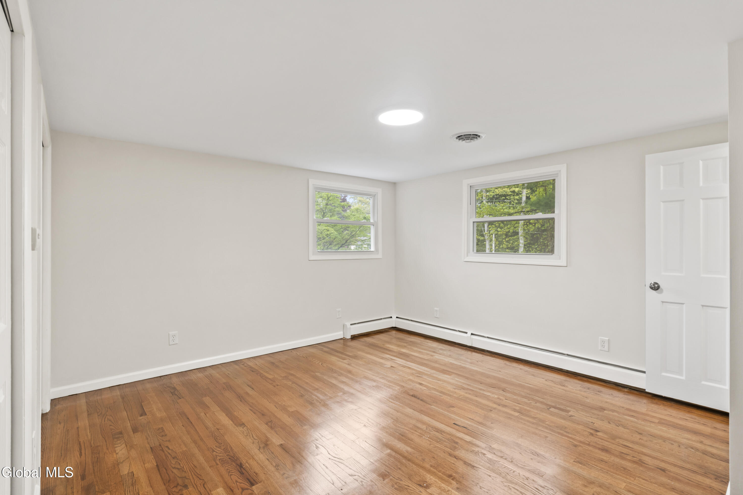 17 Belmonte Lane Clifton Park NY 12065