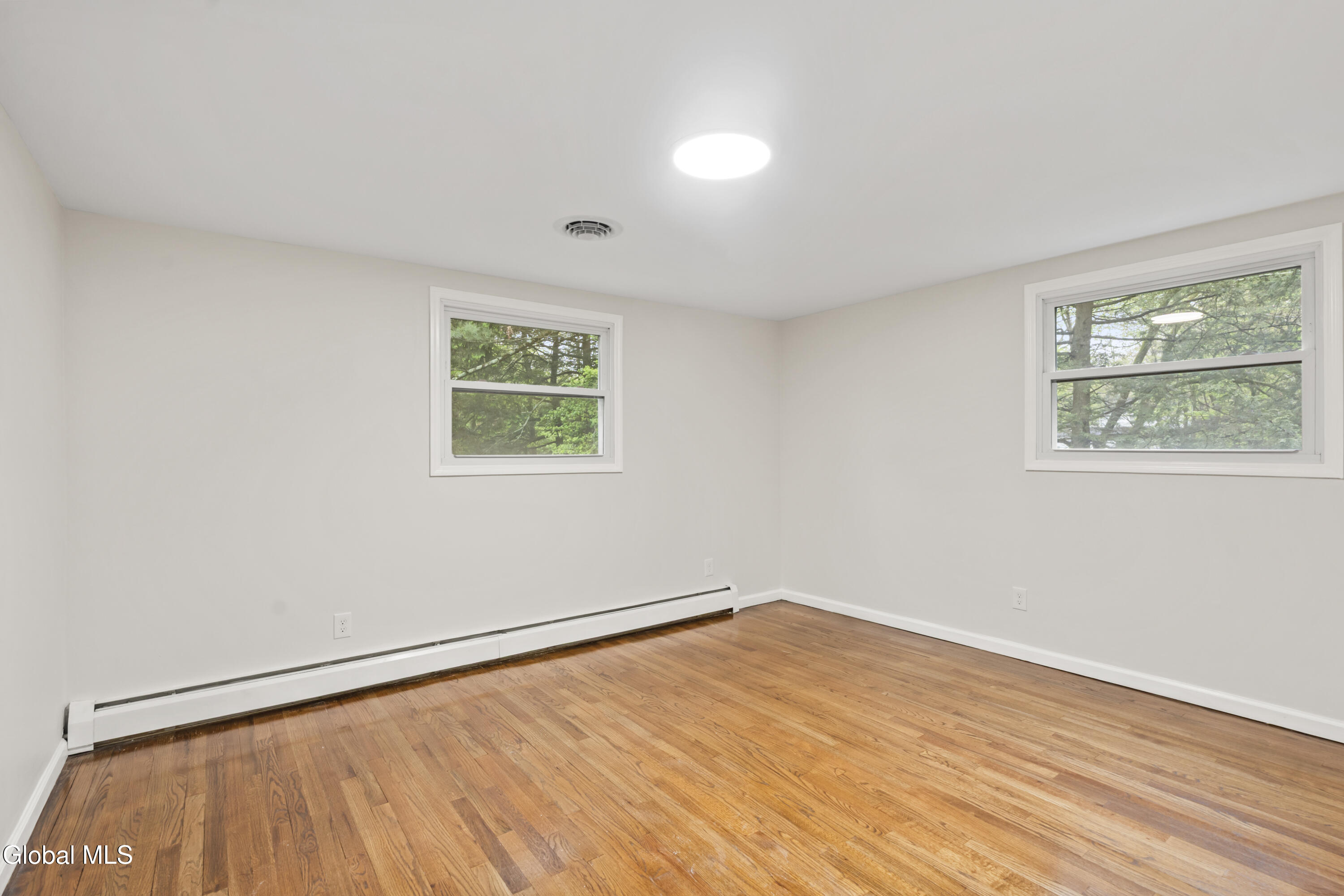 17 Belmonte Lane Clifton Park NY 12065