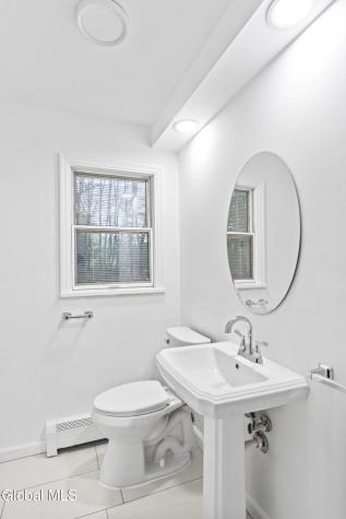 17 Belmonte Lane Clifton Park NY 12065