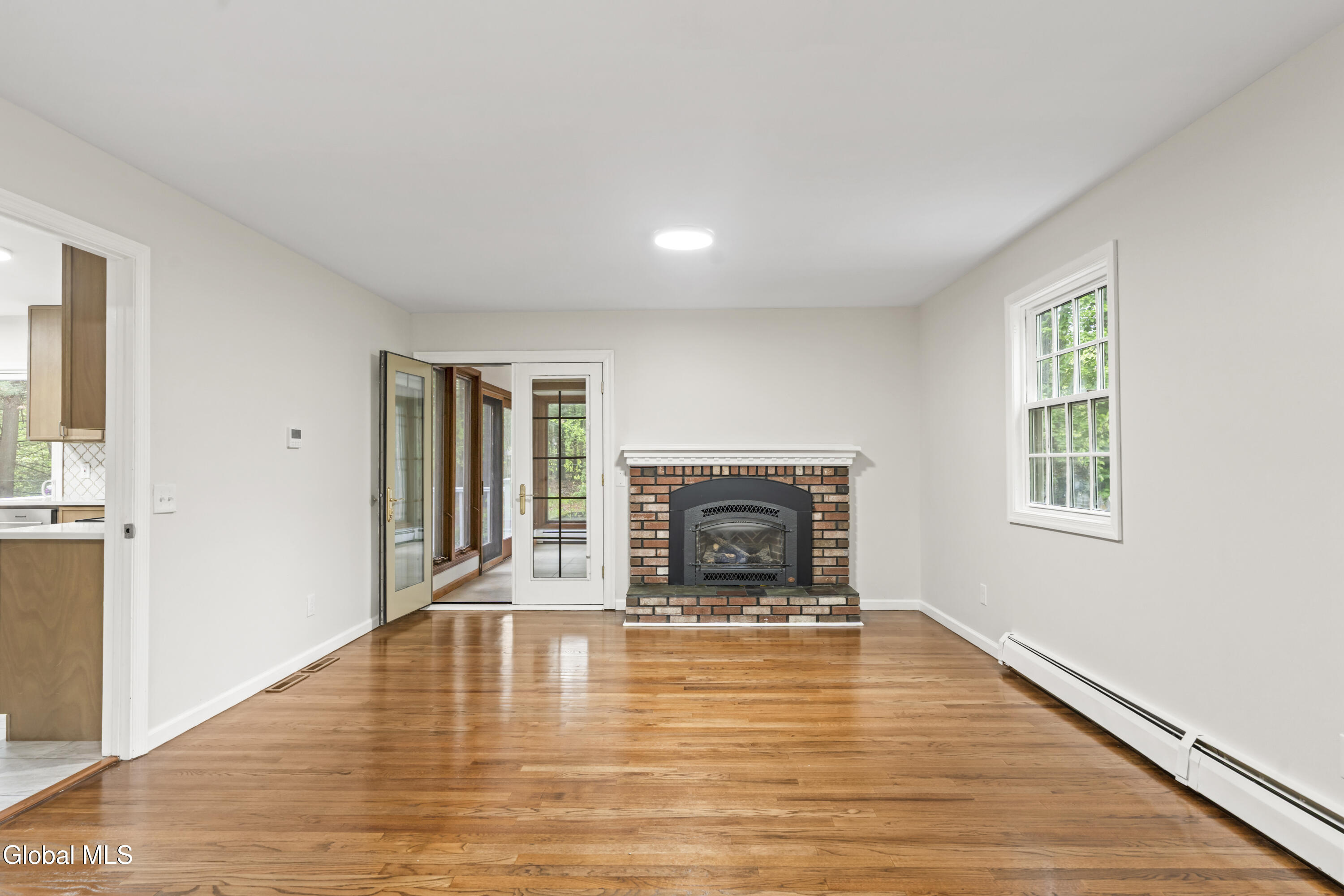 17 Belmonte Lane Clifton Park NY 12065
