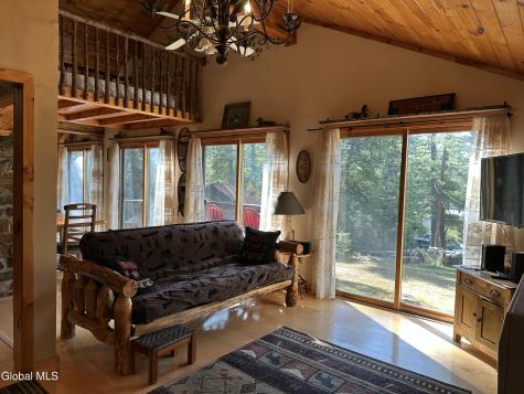 22 Memory Lane Chestertown NY 12817