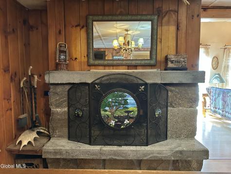 22 Memory Lane Chestertown NY 12817