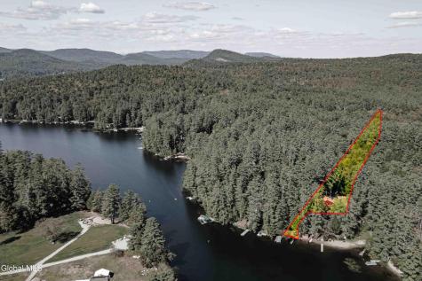 22 Memory Lane Chestertown NY 12817