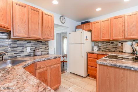 91 Green Avenue Castleton NY 12033