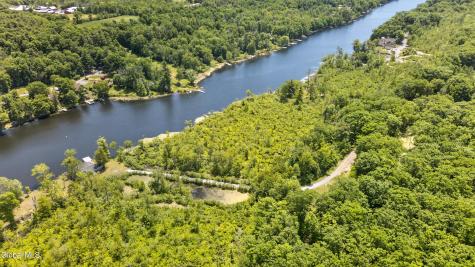 218 Westside Drive Ballston Lake NY 12019