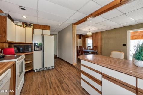 218 Westside Drive Ballston Lake NY 12019
