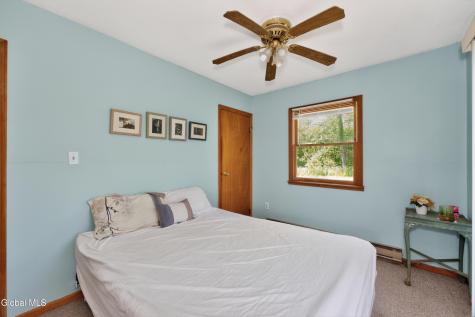 218 Westside Drive Ballston Lake NY 12019