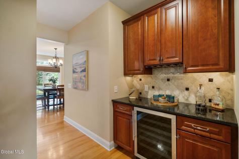 42 Tipperary Way Ballston Lake NY 12019