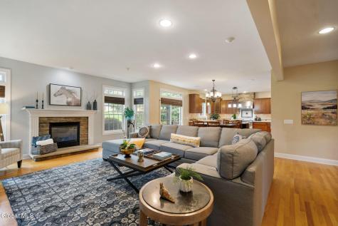 42 Tipperary Way Ballston Lake NY 12019