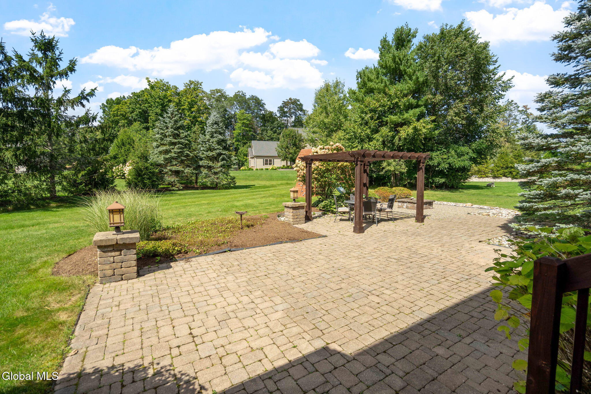 42 Tipperary Way Ballston Lake NY 12019