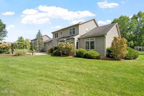 42 Tipperary Way Ballston Lake NY 12019