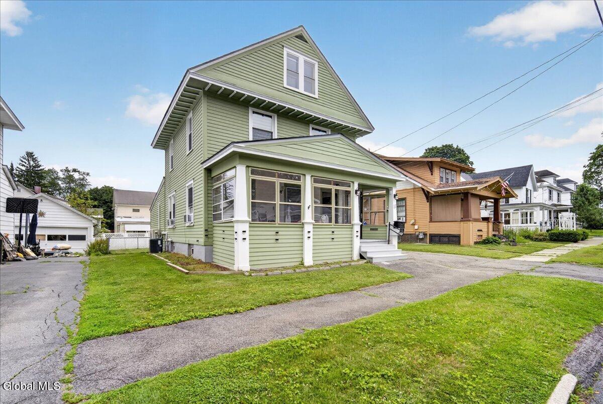 11 Monroe Street Gloversville NY 12078