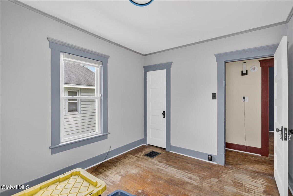 11 Monroe Street Gloversville NY 12078