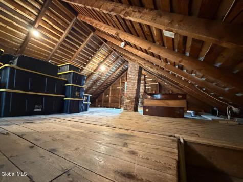 11 Monroe Street Gloversville NY 12078