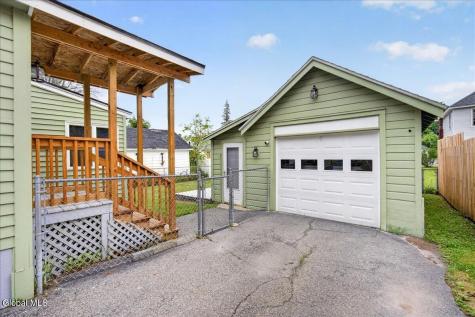 11 Monroe Street Gloversville NY 12078