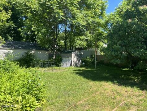 323 Oakhurst Street Troy NY 12182