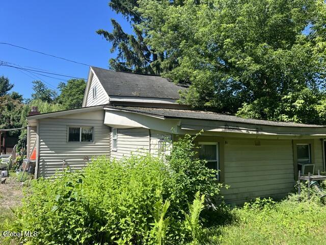 323 Oakhurst Street Troy NY 12182