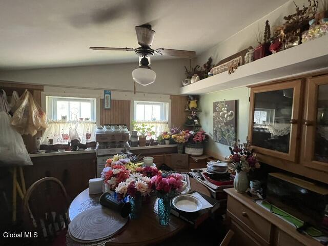 323 Oakhurst Street Troy NY 12182