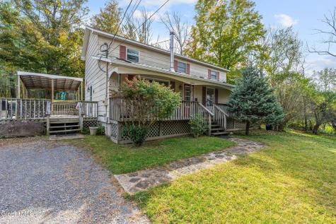 233 Maple Avenue Delanson NY 12053