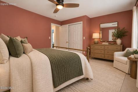 29 Columbine Drive Glenmont NY 12077
