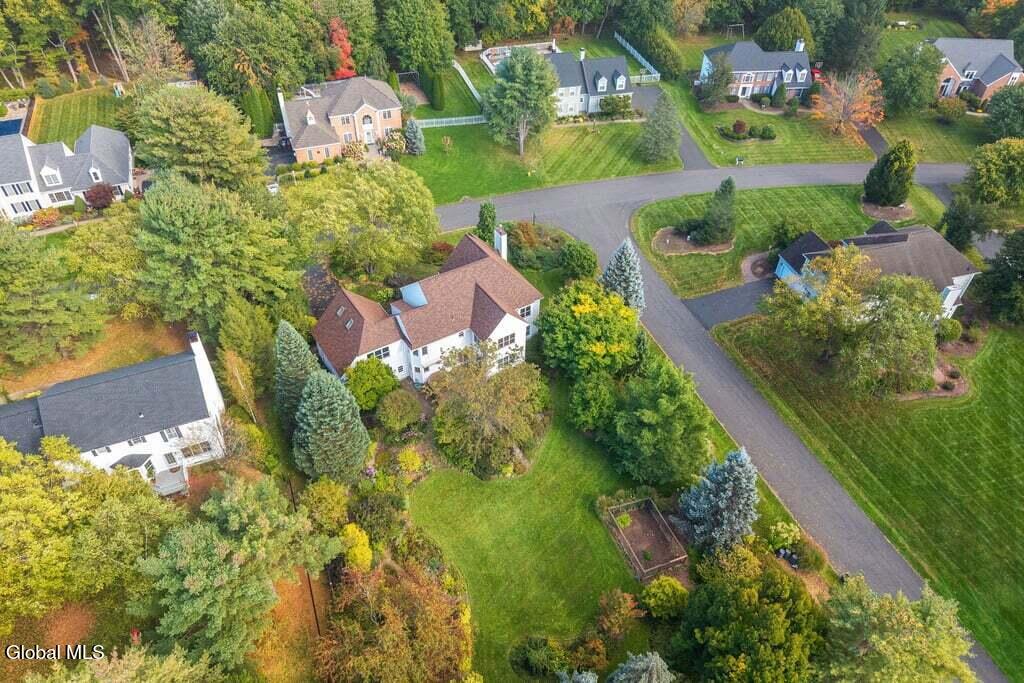 29 Columbine Drive Glenmont NY 12077