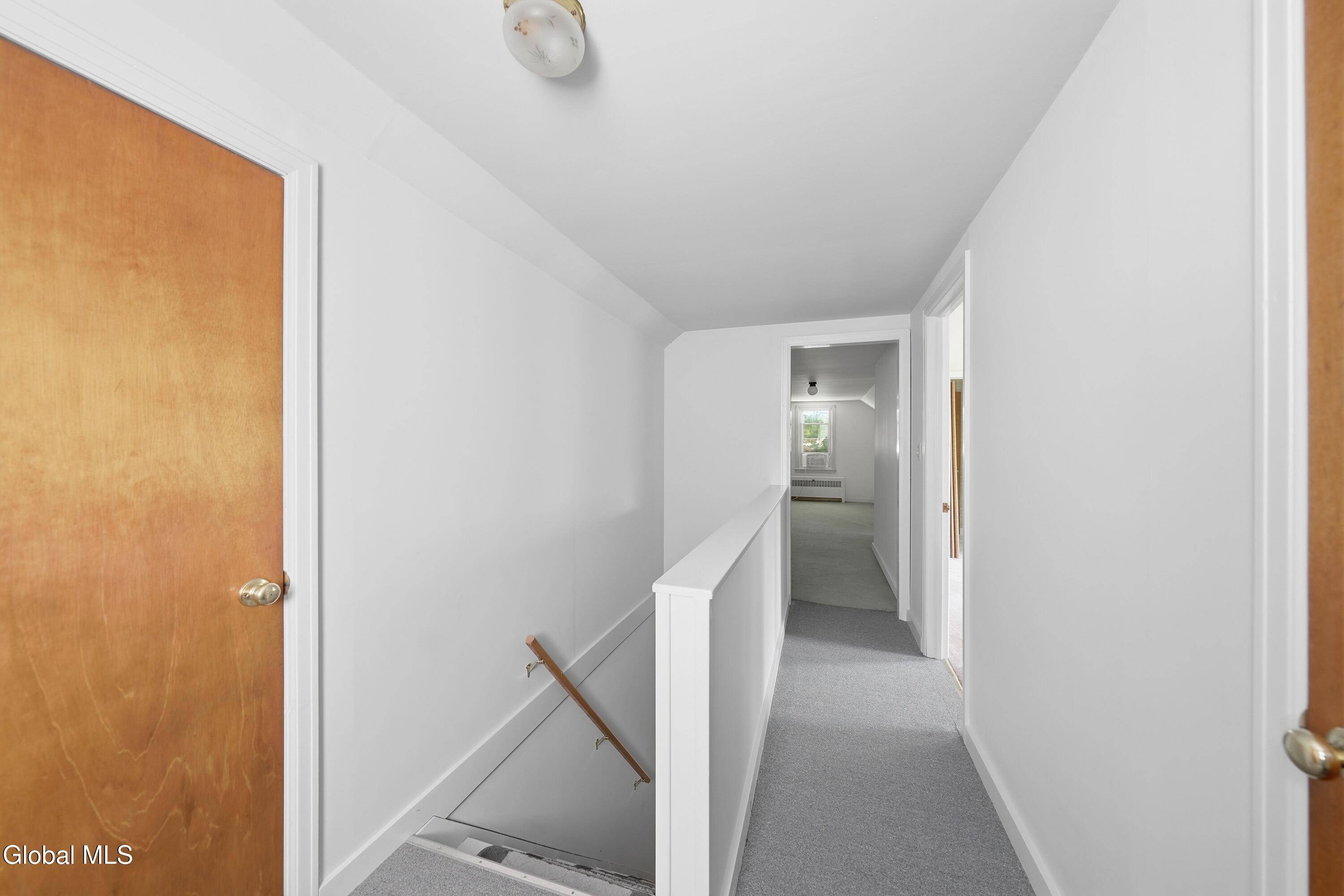 1277 Floral Avenue Schenectady NY 12306