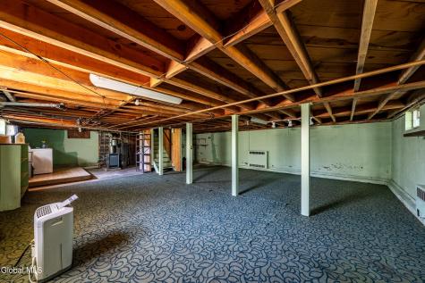 1277 Floral Avenue Schenectady NY 12306