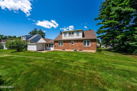1277 Floral Avenue Schenectady NY 12306