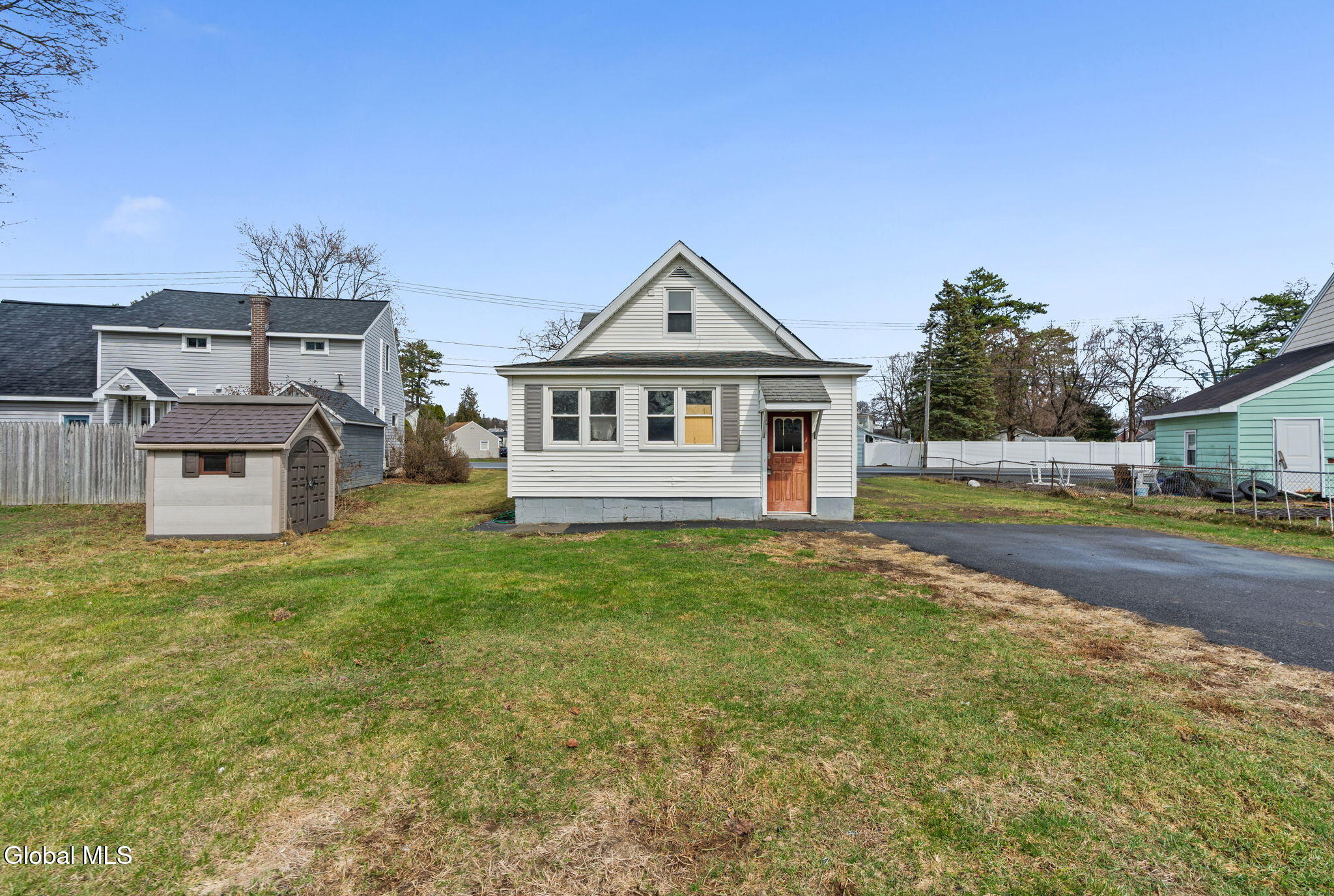 246 E Campbell Road Schenectady NY 12303
