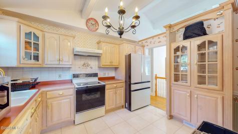 16 Boyack Road Clifton Park NY 12065