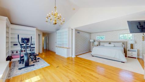 16 Boyack Road Clifton Park NY 12065