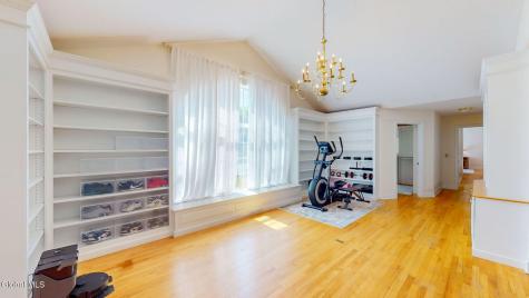 16 Boyack Road Clifton Park NY 12065
