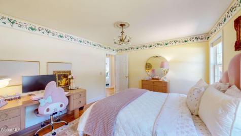 16 Boyack Road Clifton Park NY 12065