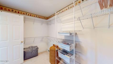 16 Boyack Road Clifton Park NY 12065